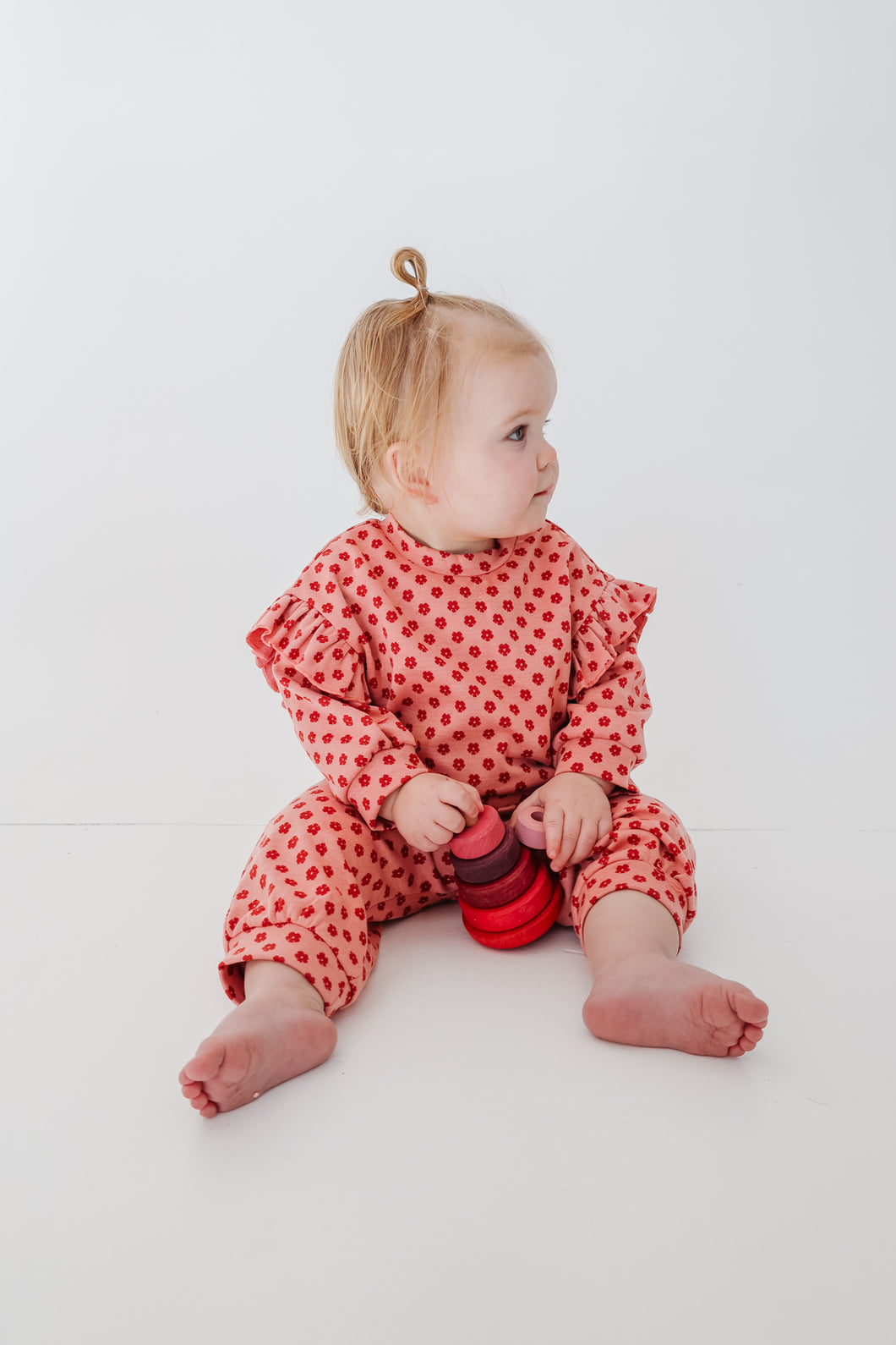 Ruffle Sleeve Play Set